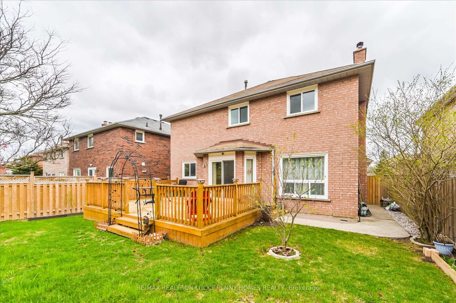 Photo 30 of 17 Buttonfield Road, Markham, Buttonville — HOMEH