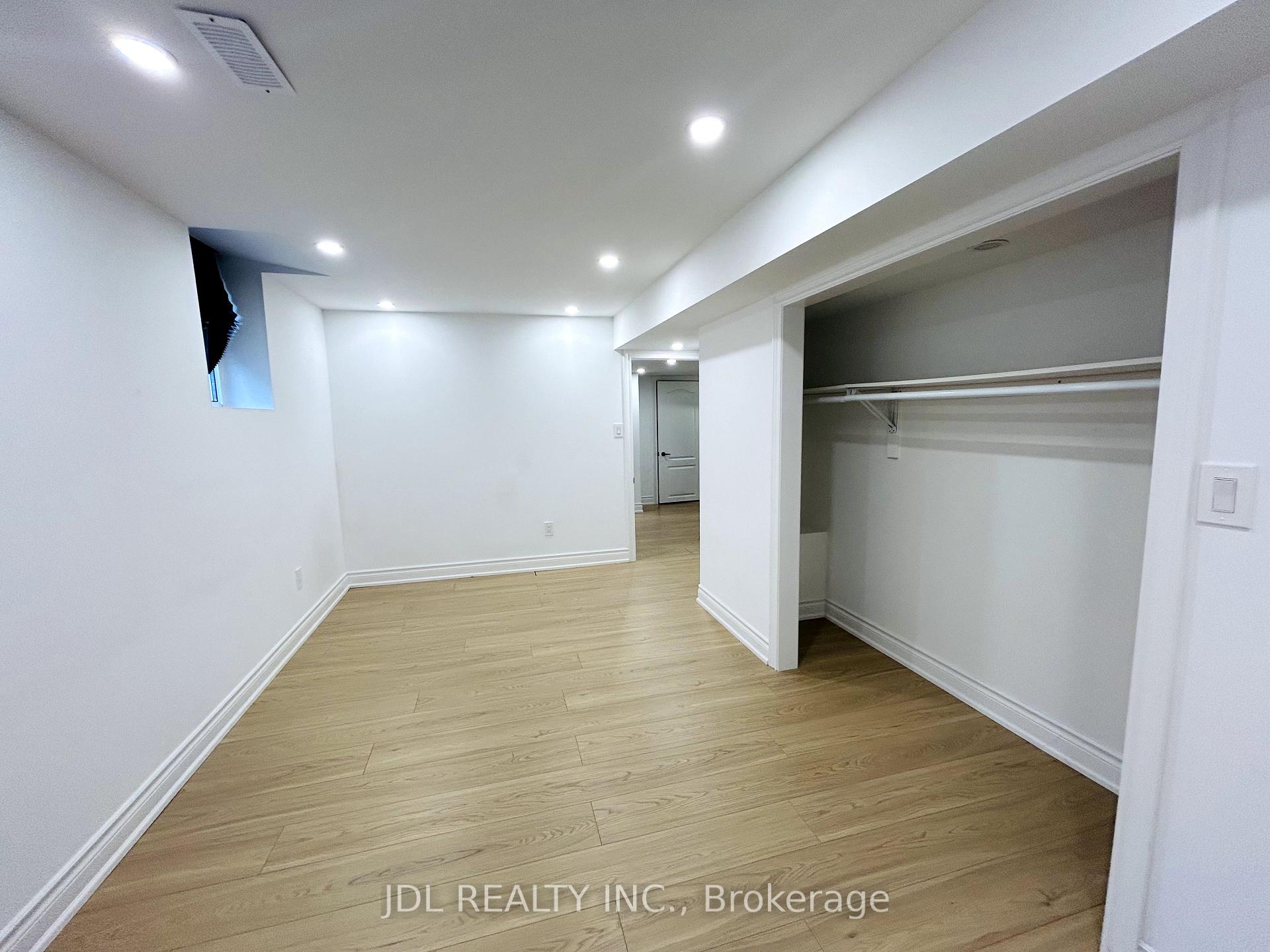 Photo 15 of Unit Bsmt, 22 Lionheart Lane, Markham, Berczy — HOMEH