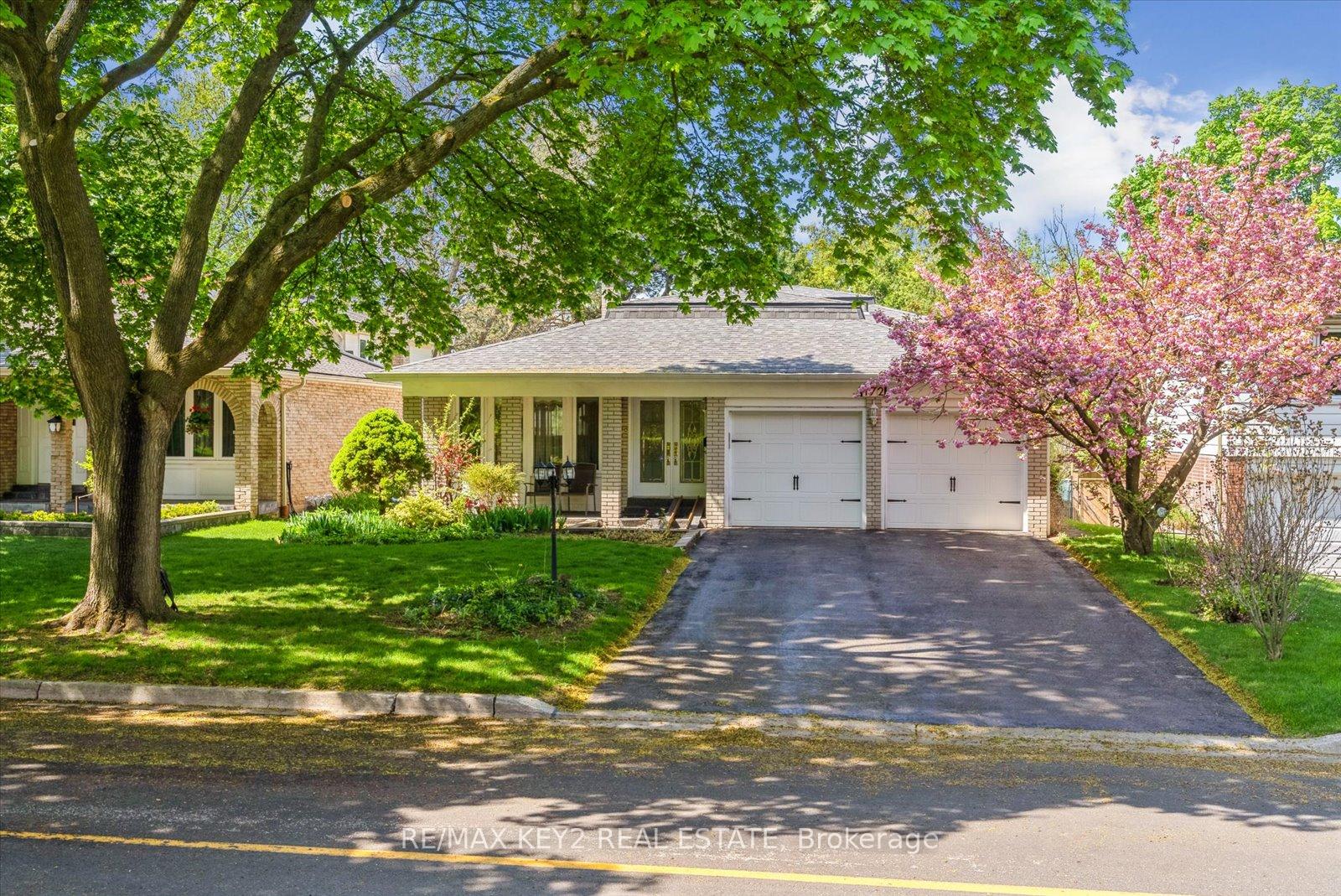 Front of 172 Bayview Fairways Drive