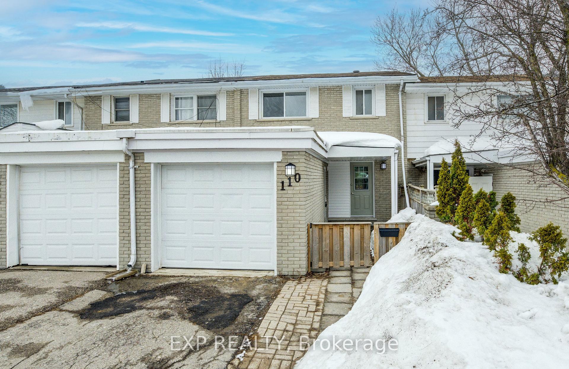 Photo 2 of 110 Ralgreen Crescent, Kitchener — HOMEH