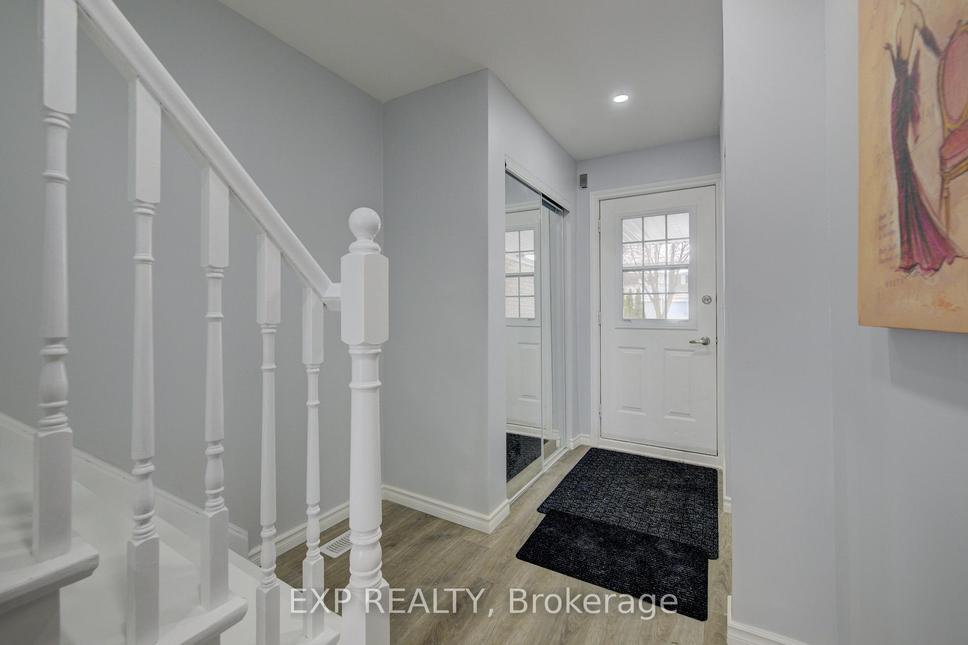 Photo 7 of 110 Ralgreen Crescent, Kitchener — HOMEH