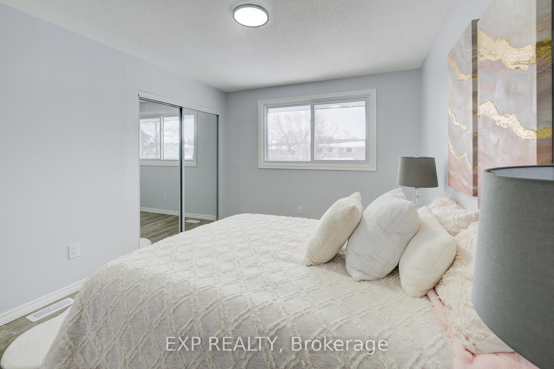 Photo 21 of 110 Ralgreen Crescent, Kitchener — HOMEH
