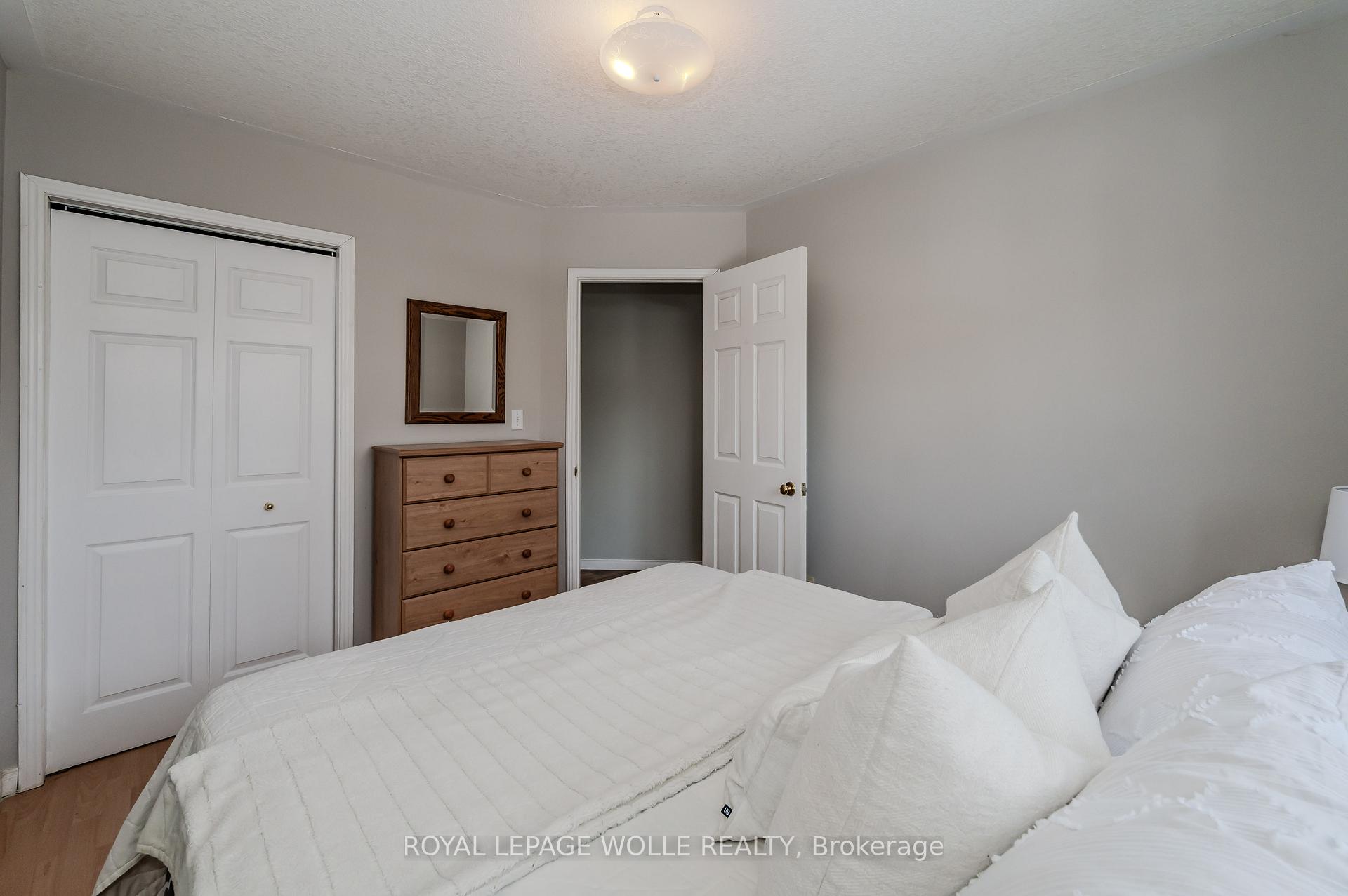 Photo 20 of 58 Inge Court, Kitchener — HOMEH
