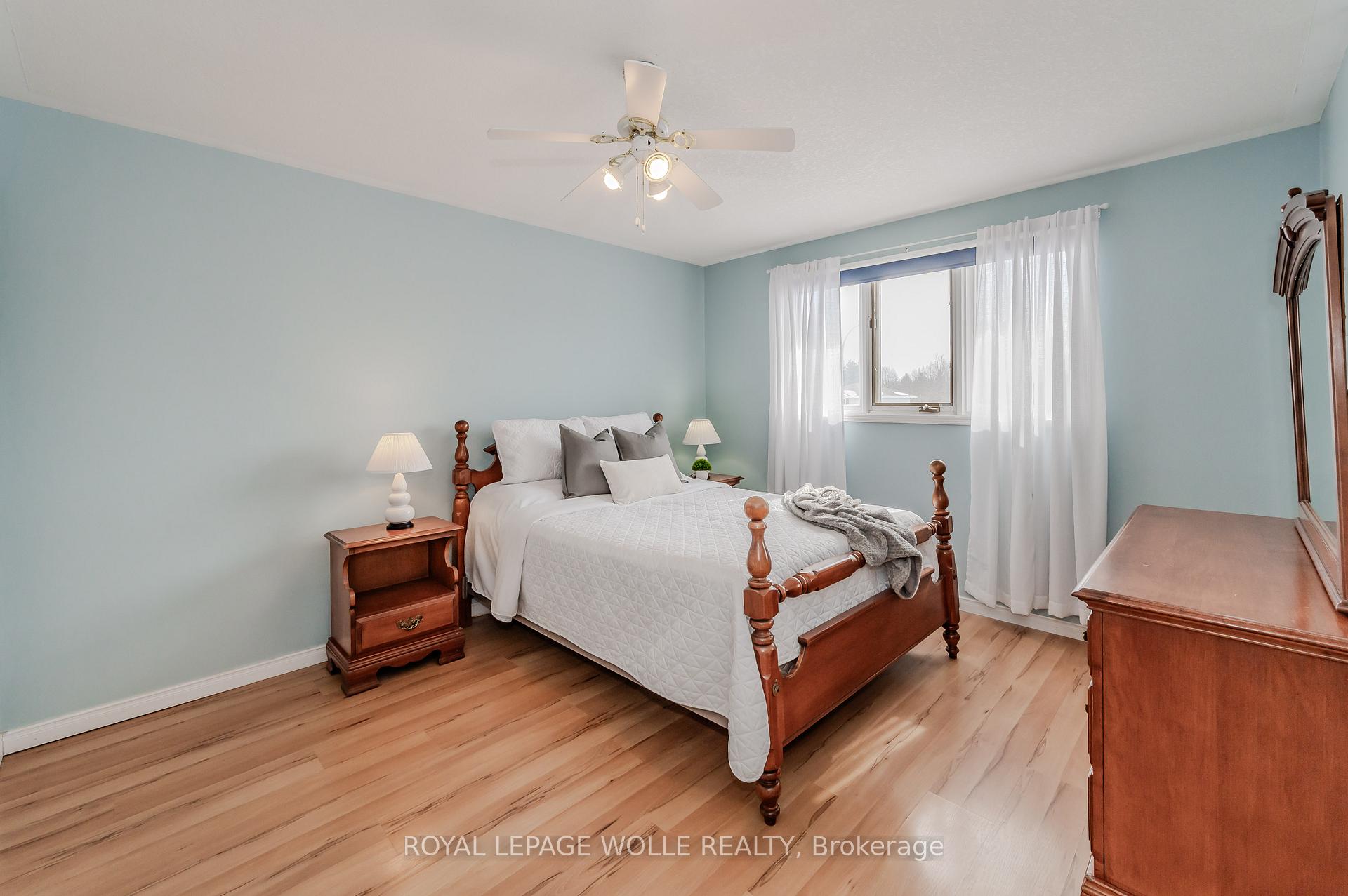 Photo 26 of 58 Inge Court, Kitchener — HOMEH