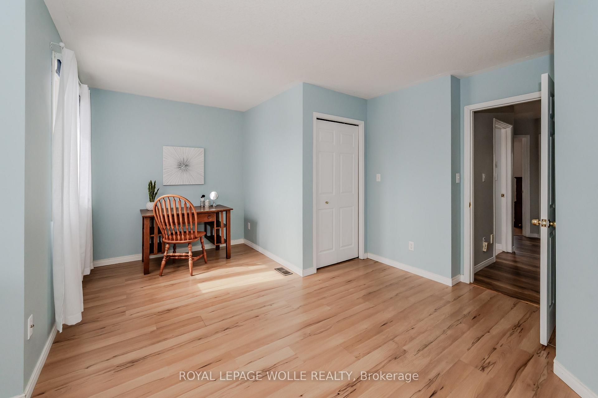 Photo 28 of 58 Inge Court, Kitchener — HOMEH
