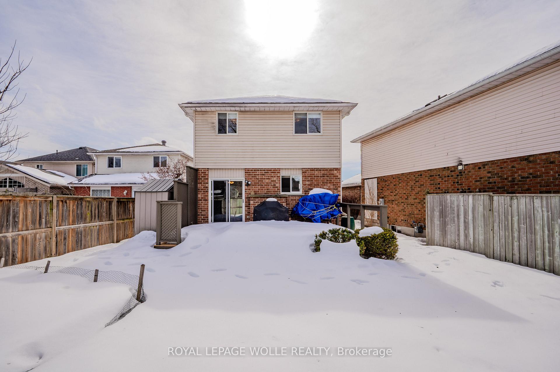 Photo 37 of 58 Inge Court, Kitchener — HOMEH