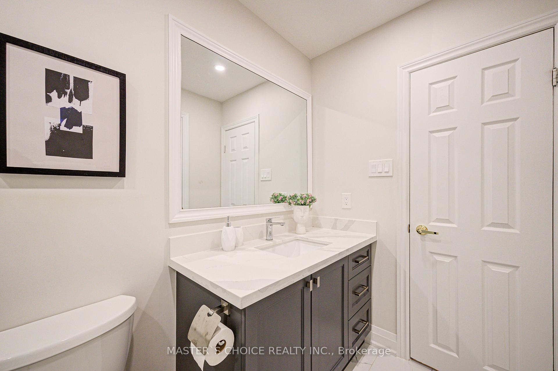 Photo 20 of 38 Sciberras Road, Markham, Unionville — HOMEH