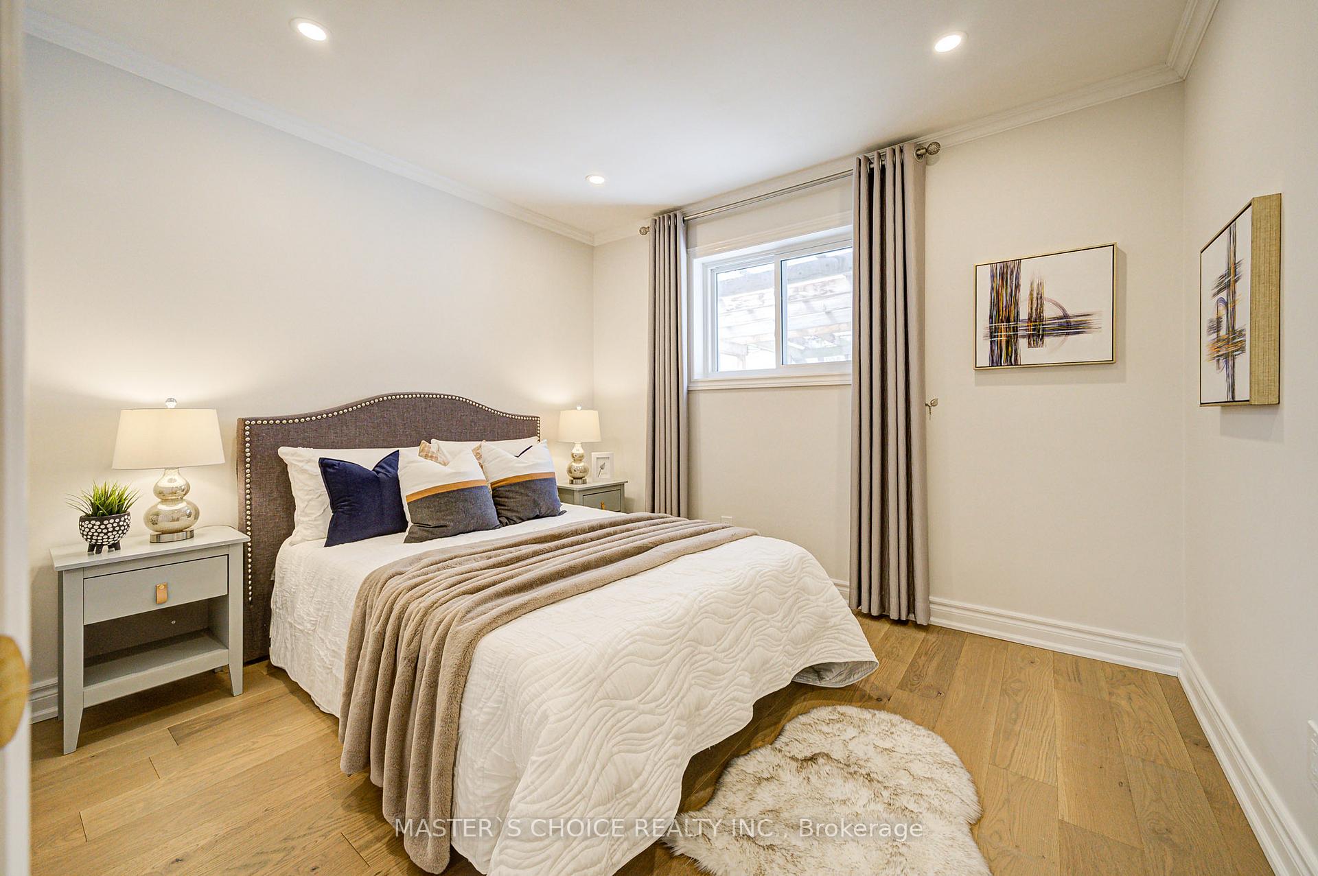 Photo 23 of 38 Sciberras Road, Markham, Unionville — HOMEH