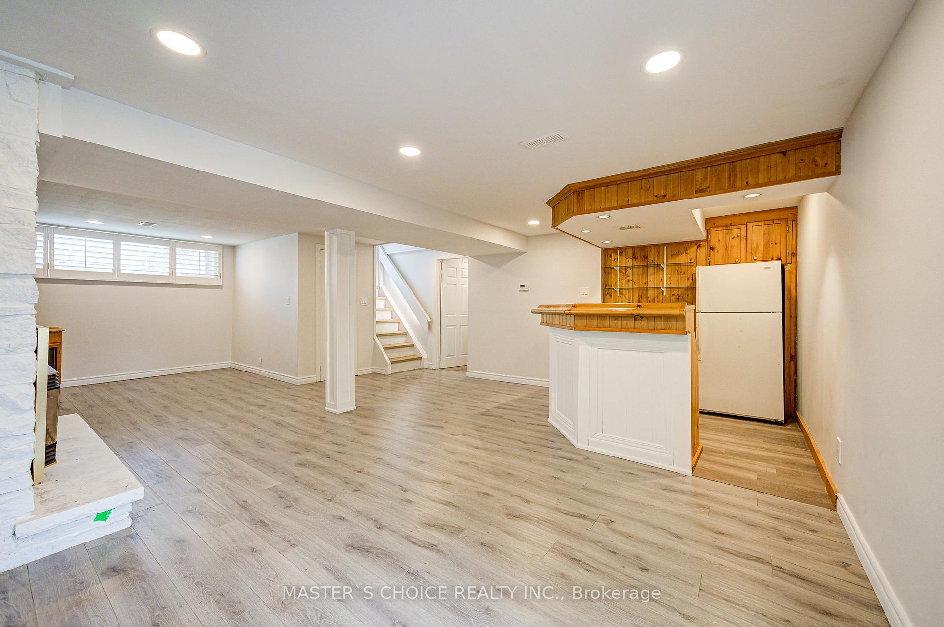 Photo 28 of 38 Sciberras Road, Markham, Unionville — HOMEH