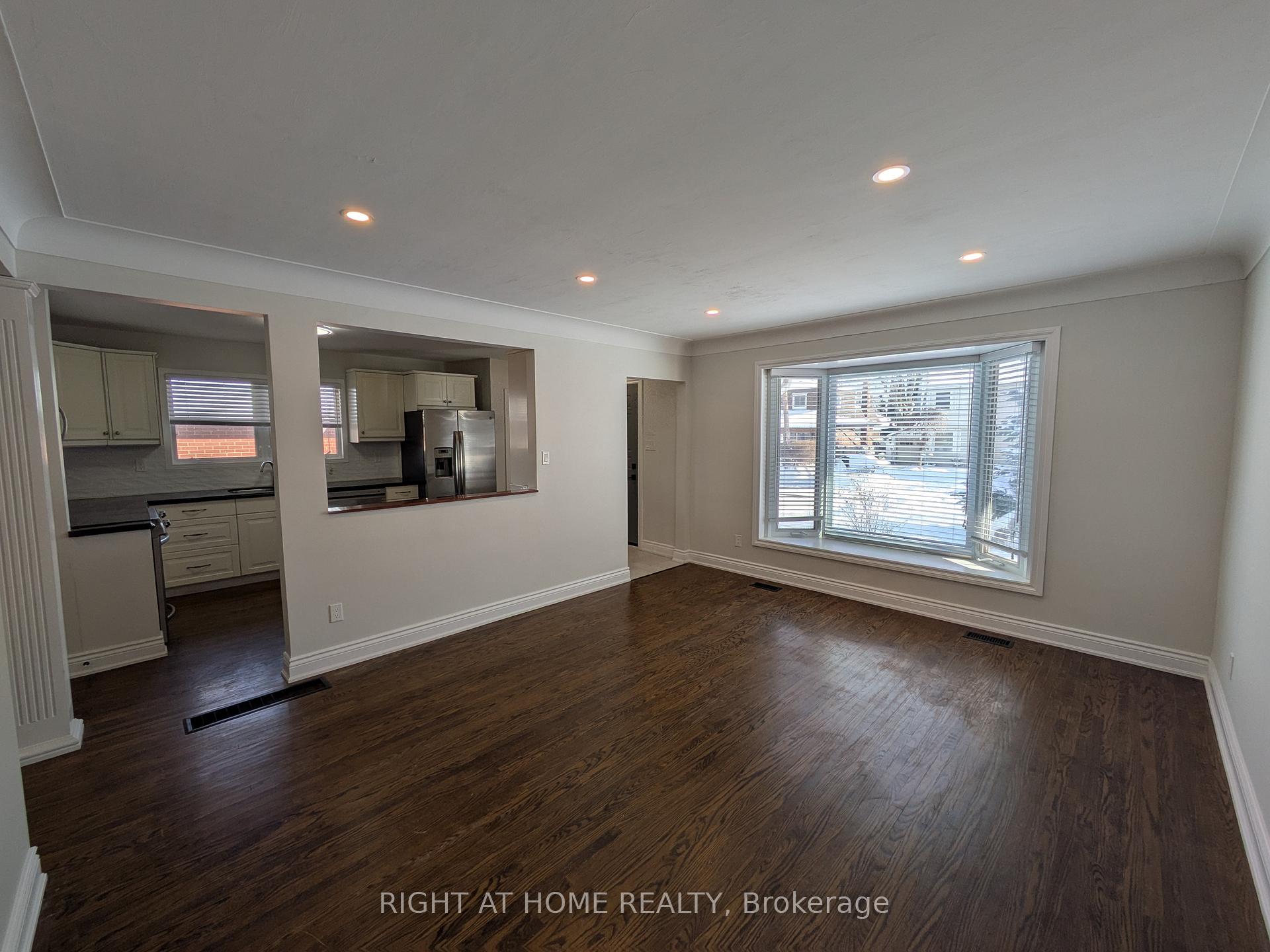 Photo 7 of Unit Upper, 242 West 18th Street, Hamilton, Buchanan — HOMEH