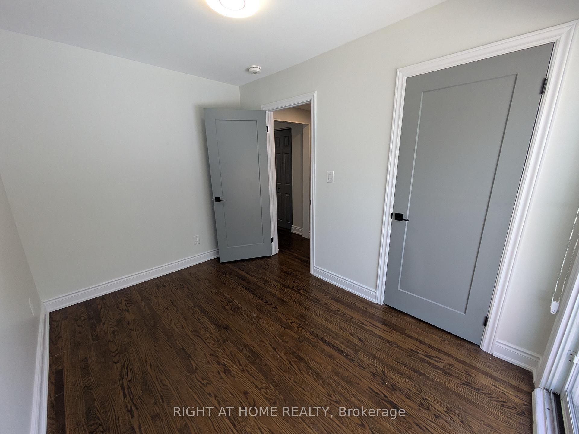 Photo 34 of Unit Upper, 242 West 18th Street, Hamilton, Buchanan — HOMEH