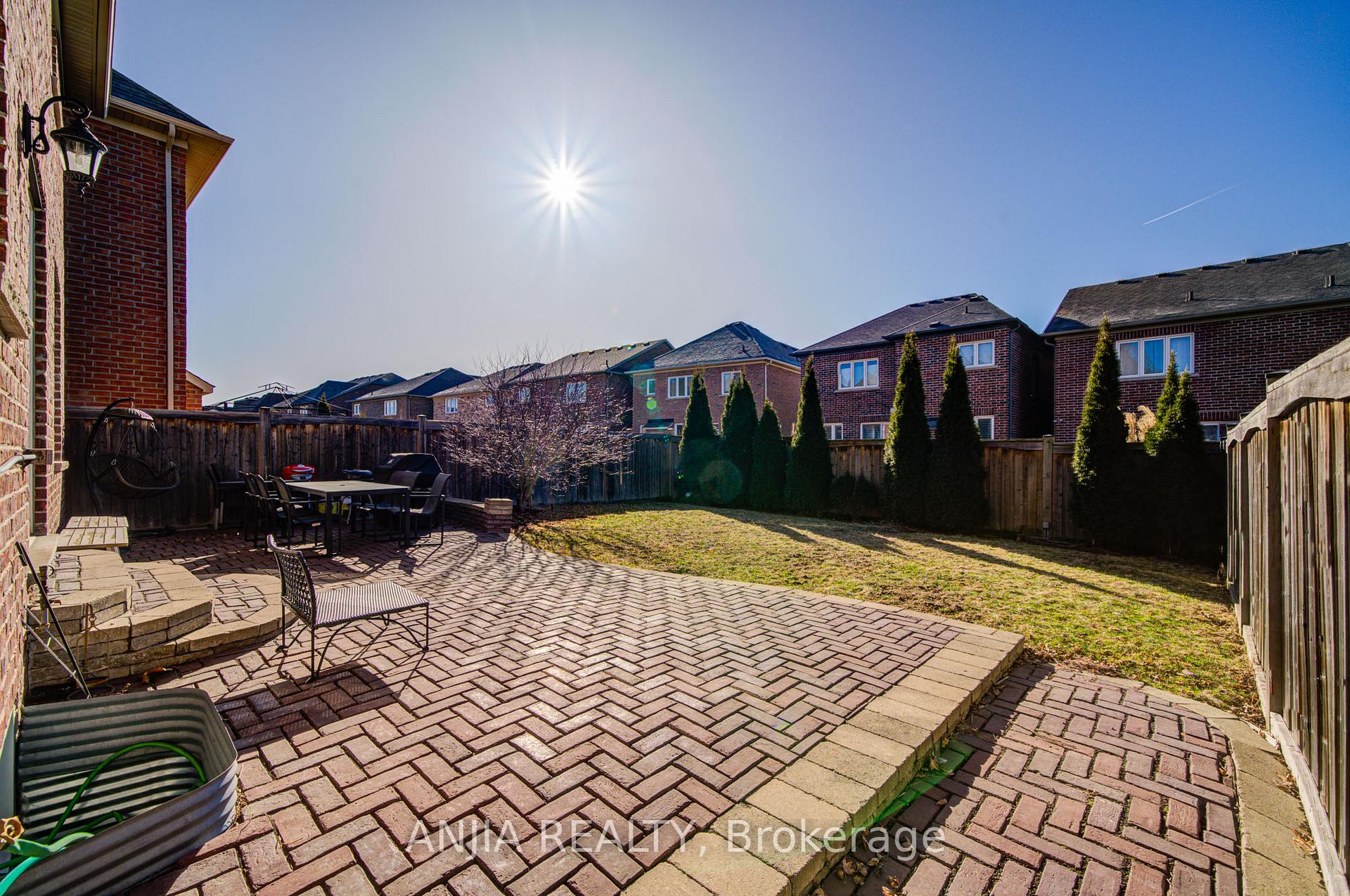 Photo 44 of 9 Cecil Nichols Avenue, Markham, Victoria Manor-Jennings Gate — HOMEH