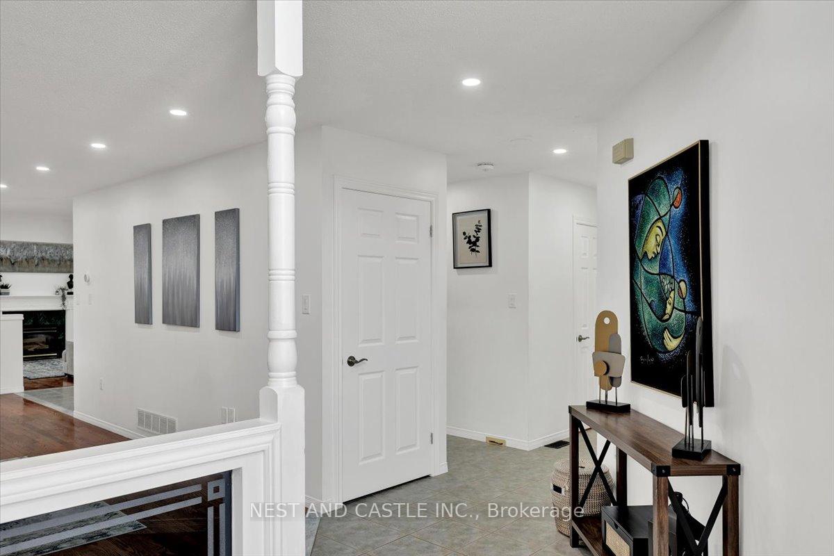 Photo 7 of 13 Treeview Court, Hamilton, Stoney Creek Mountain — HOMEH