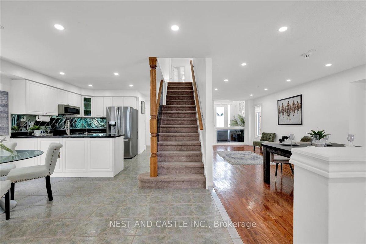 Photo 20 of 13 Treeview Court, Hamilton, Stoney Creek Mountain — HOMEH