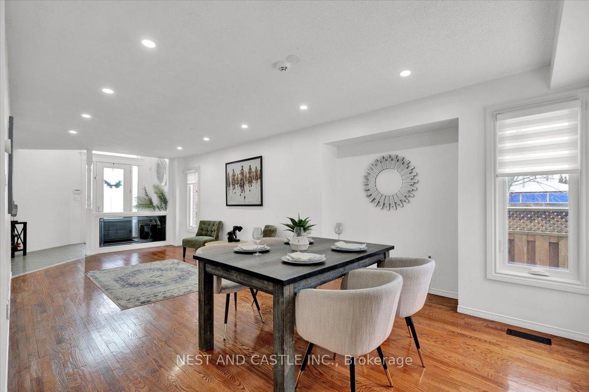 Photo 21 of 13 Treeview Court, Hamilton, Stoney Creek Mountain — HOMEH