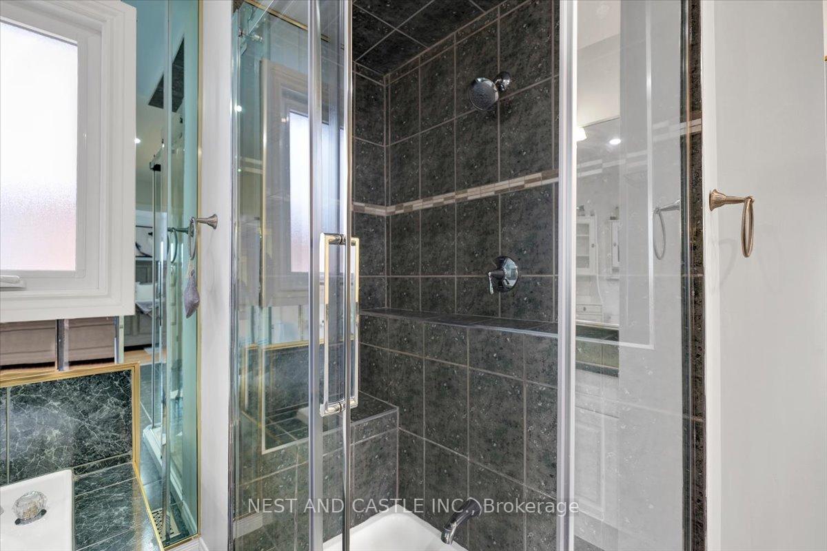 Photo 40 of 13 Treeview Court, Hamilton, Stoney Creek Mountain — HOMEH