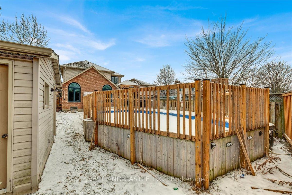 Photo 46 of 13 Treeview Court, Hamilton, Stoney Creek Mountain — HOMEH