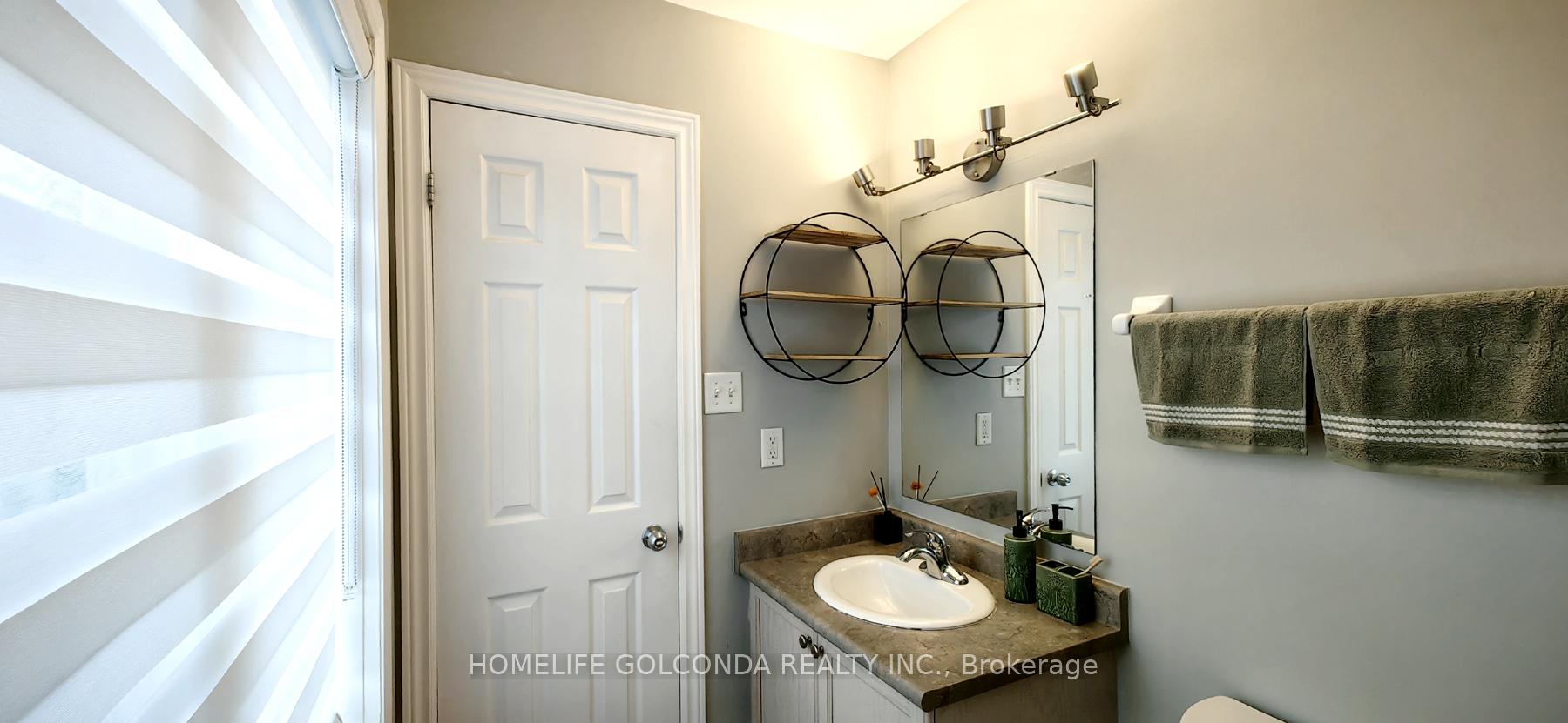 Photo 14 of Unit Coach, 32 Cardrew Street, Markham, Cornell — HOMEH