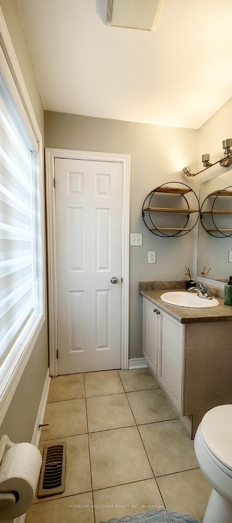 Photo 15 of Unit Coach, 32 Cardrew Street, Markham, Cornell — HOMEH
