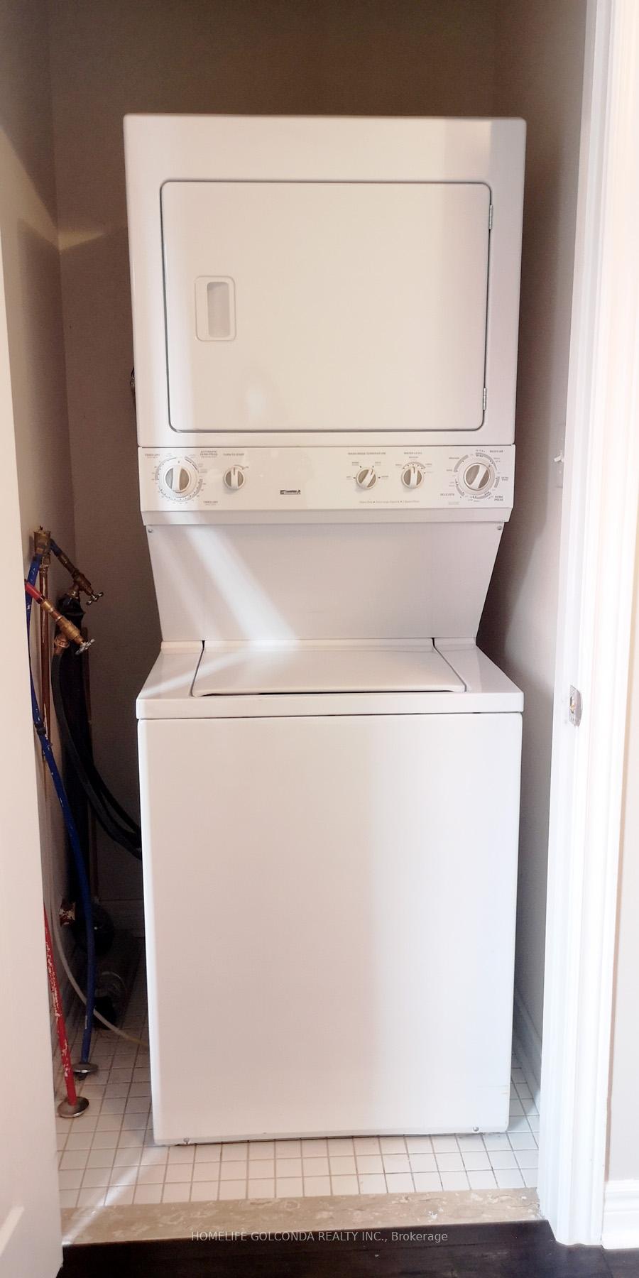 Photo 19 of Unit Coach, 32 Cardrew Street, Markham, Cornell — HOMEH