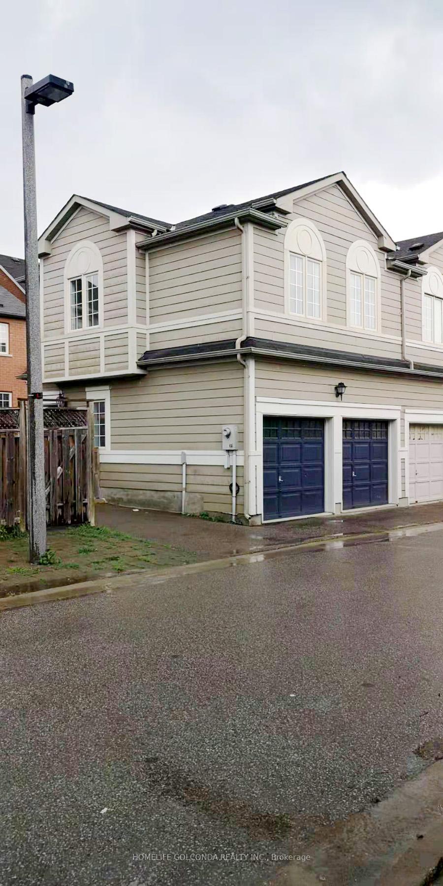 Photo 21 of Unit Coach, 32 Cardrew Street, Markham, Cornell — HOMEH