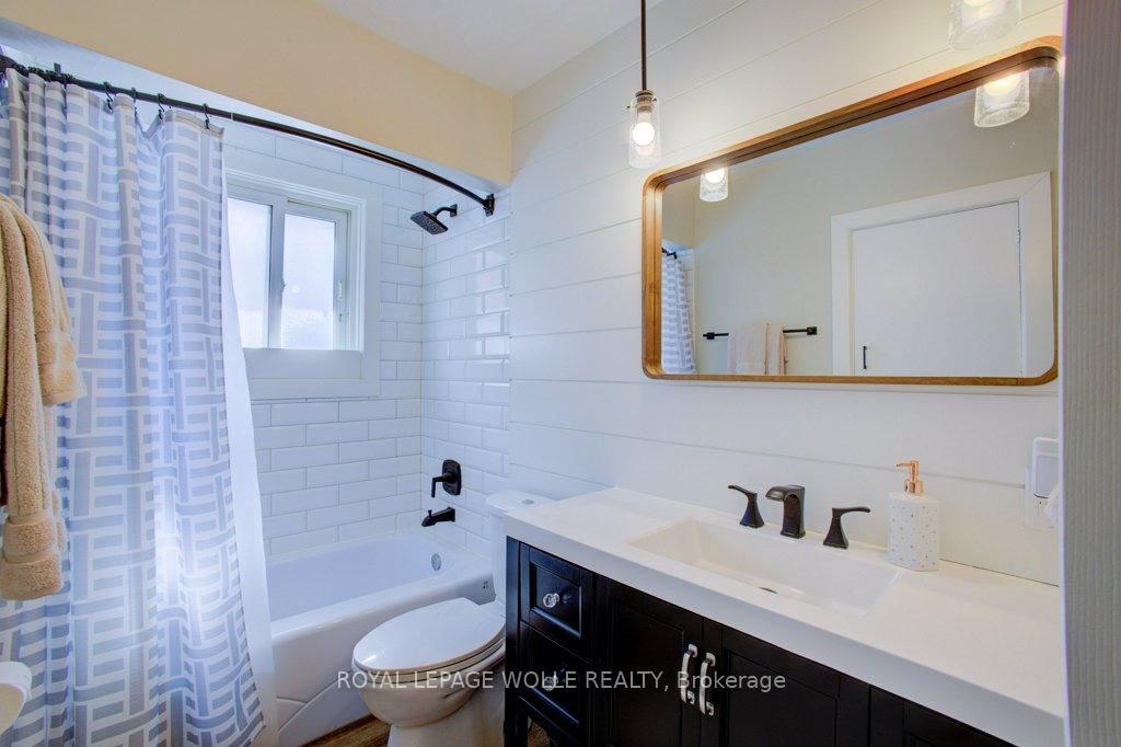Photo 21 of 47 Brunswick Avenue, Kitchener — HOMEH