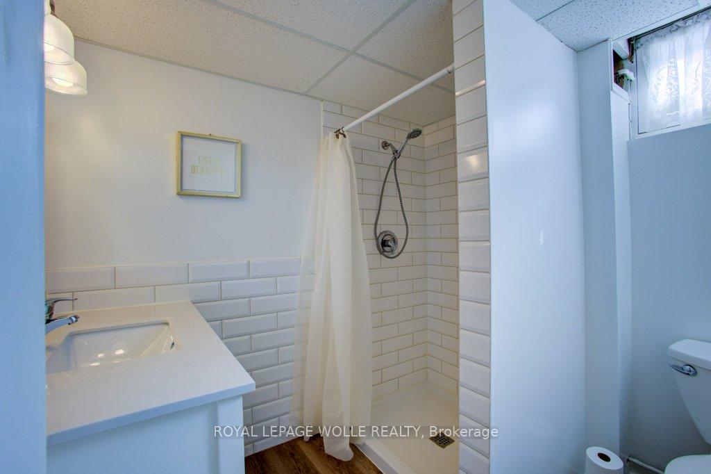 Photo 32 of 47 Brunswick Avenue, Kitchener — HOMEH