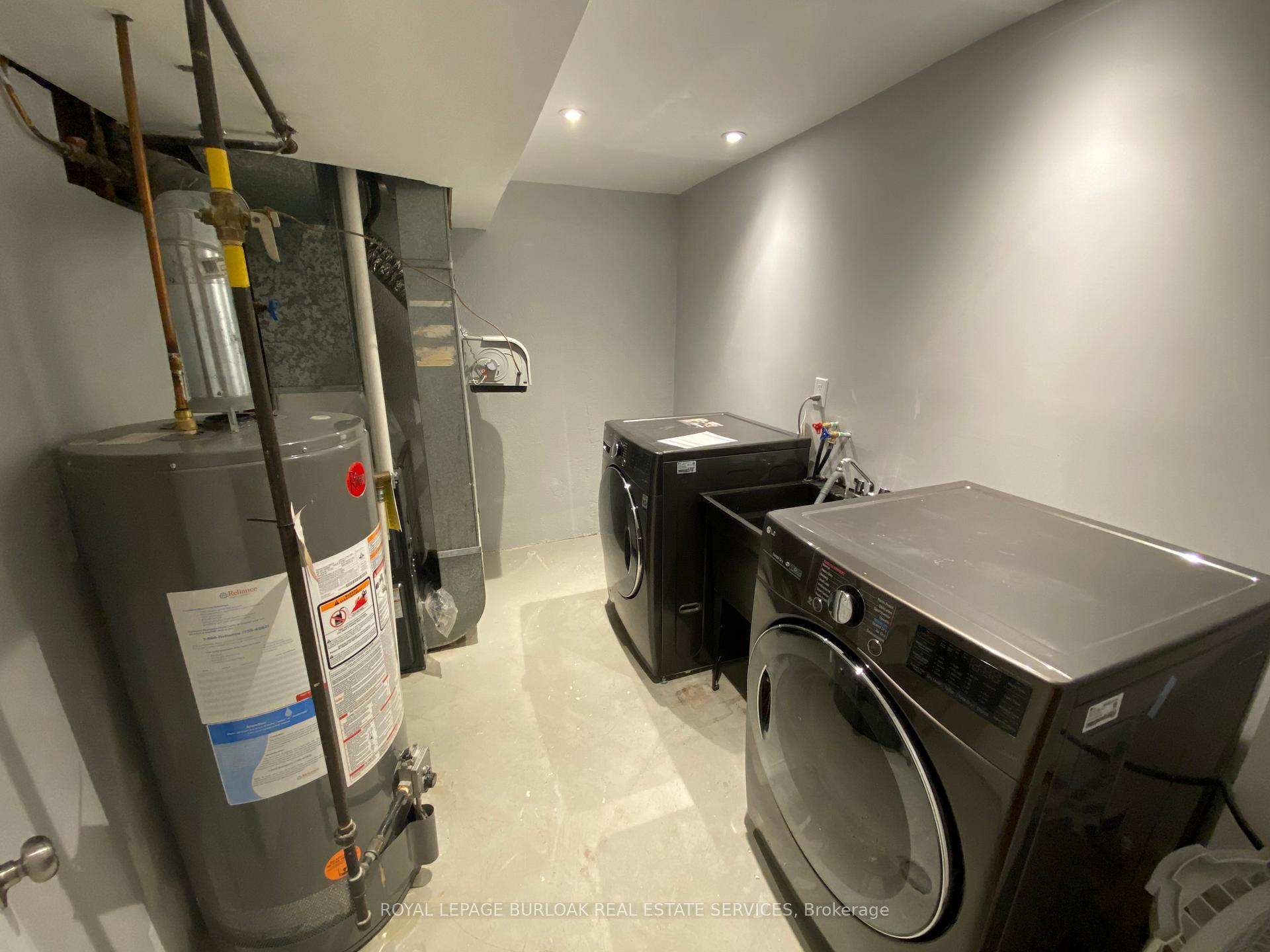 Photo 17 of 20 Silvervine Drive, Hamilton, Stoney Creek Mountain — HOMEH