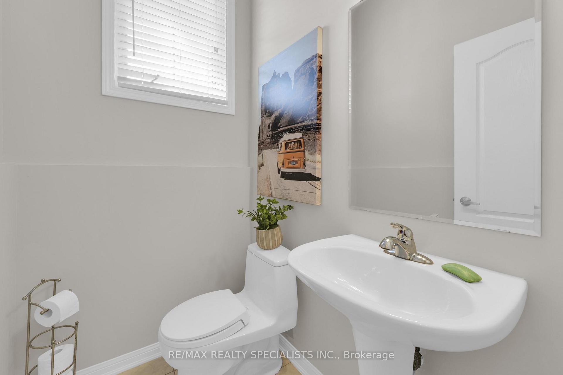 Photo 9 of 307 Chuchmach Close, Milton, Willmott — HOMEH