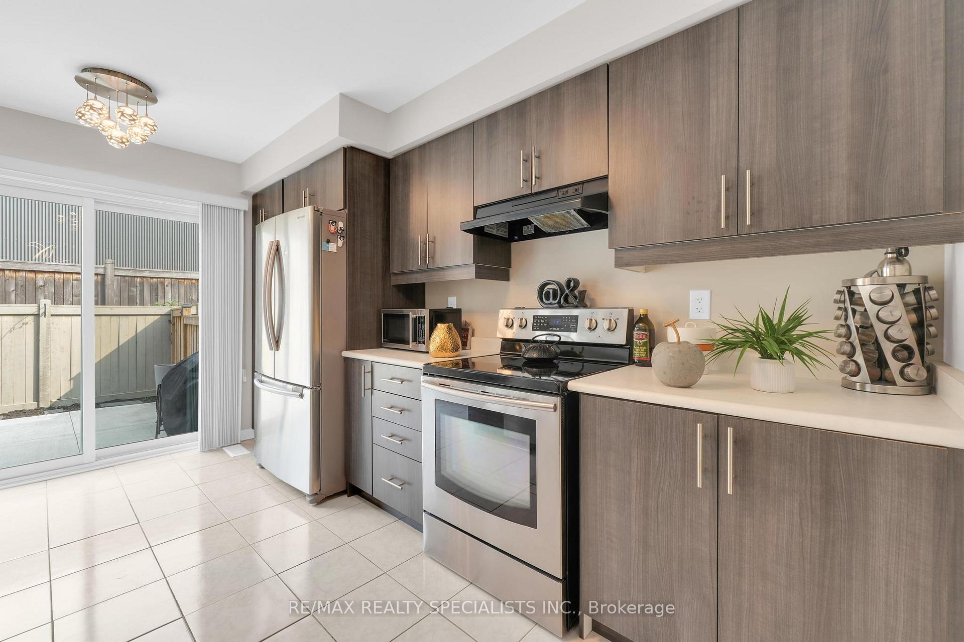 Photo 17 of 307 Chuchmach Close, Milton, Willmott — HOMEH