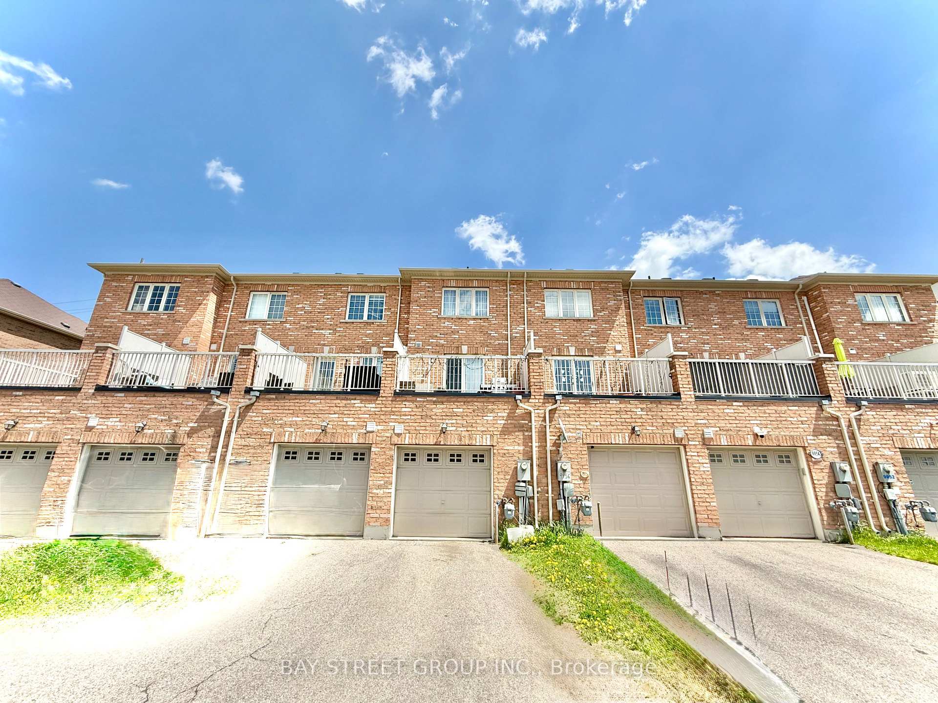 Photo 7 of 9958 Mccowan Road, Markham, Berczy — HOMEH