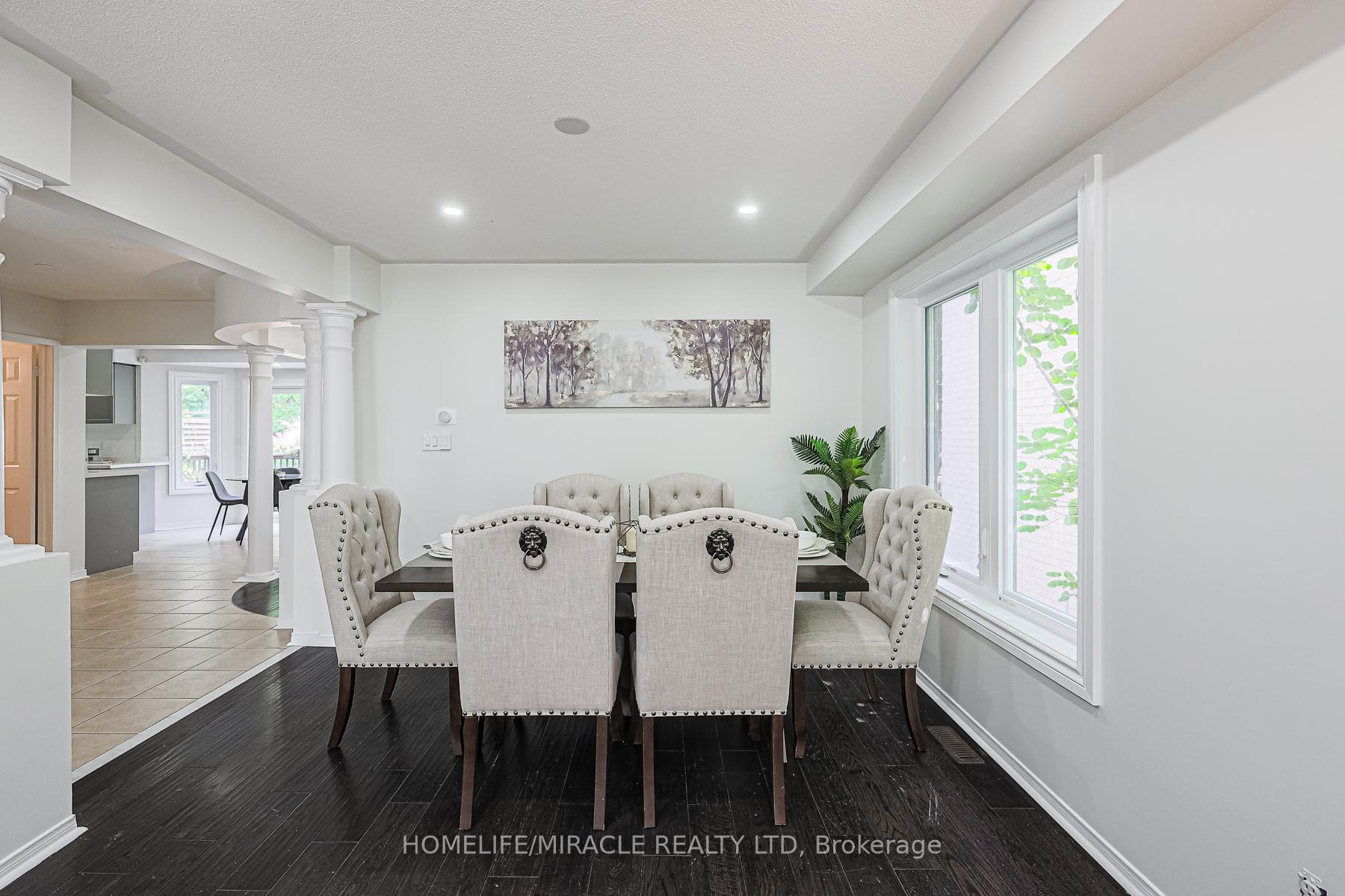 Photo 4 of 1204 Fox Crescent, Milton, Dempsey — HOMEH