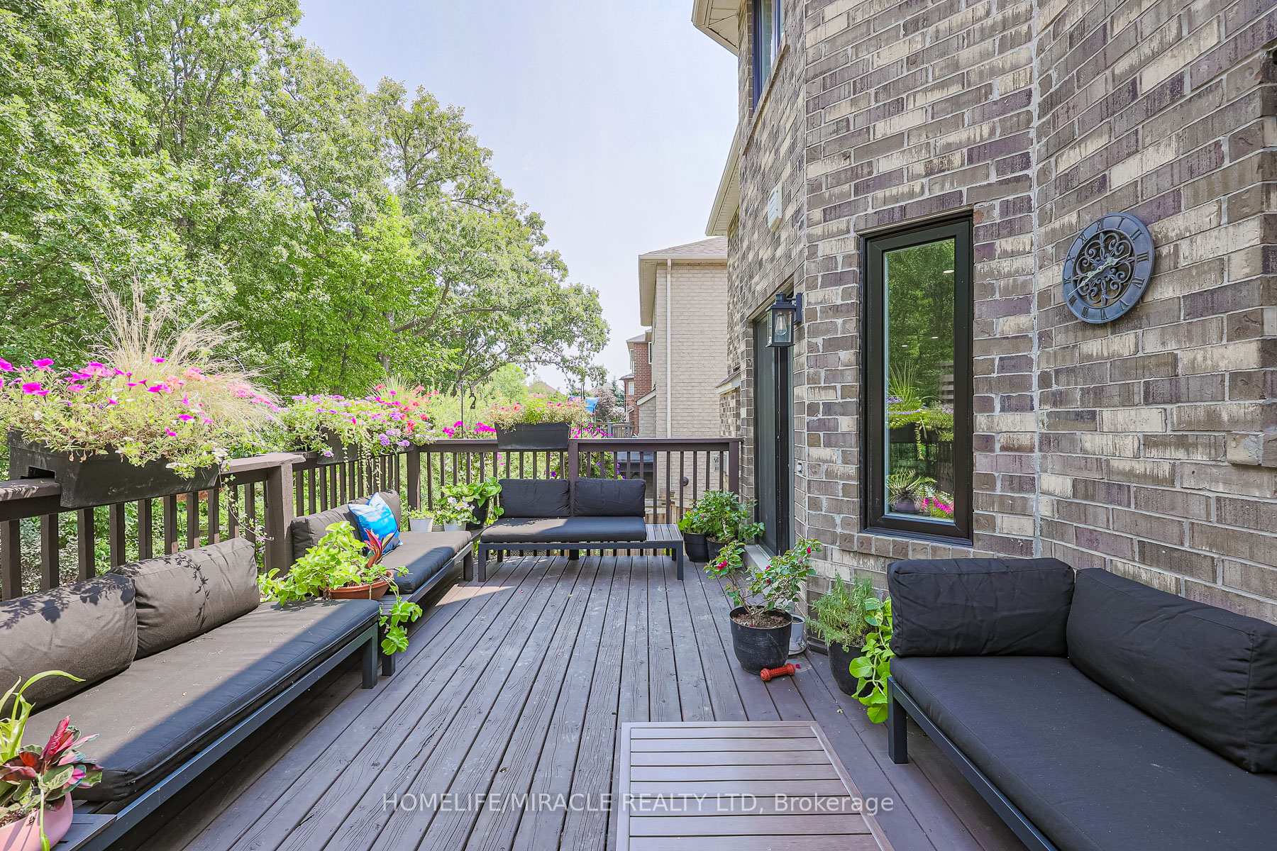Photo 14 of 1204 Fox Crescent, Milton, Dempsey — HOMEH