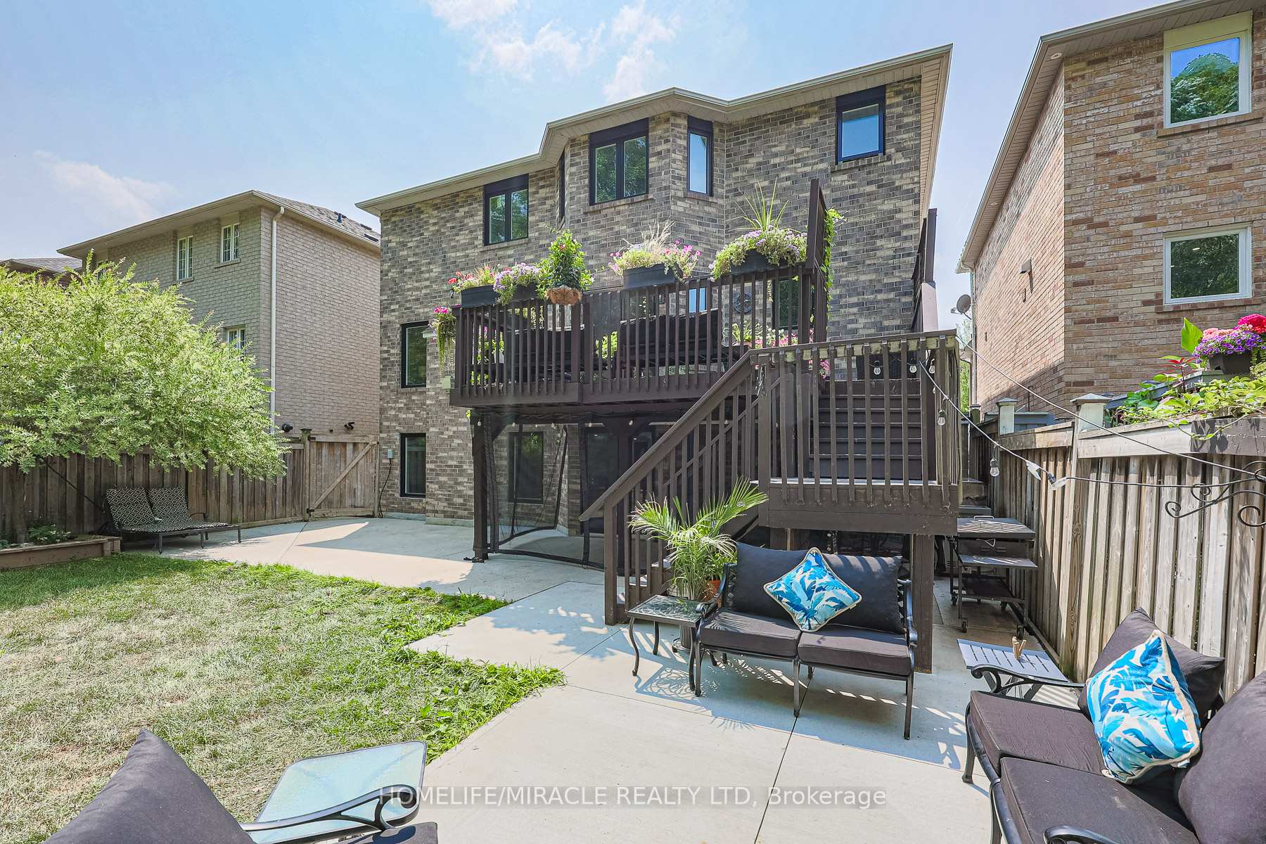 Photo 17 of 1204 Fox Crescent, Milton, Dempsey — HOMEH