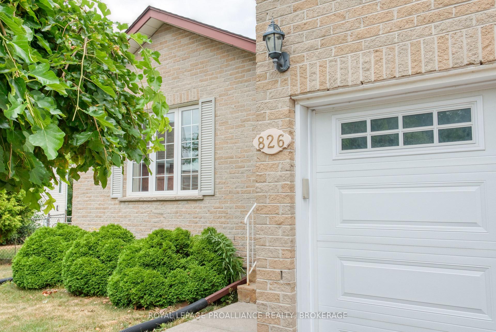 Photo 2 of 826 Bexley Gate, Kingston, East Gardiners Rd — HOMEH