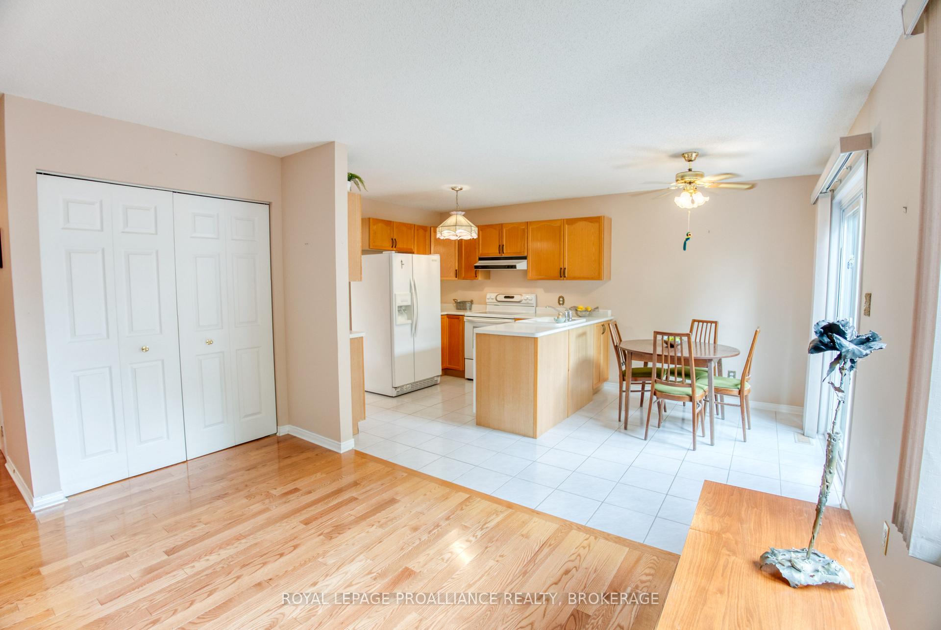 Photo 16 of 826 Bexley Gate, Kingston, East Gardiners Rd — HOMEH