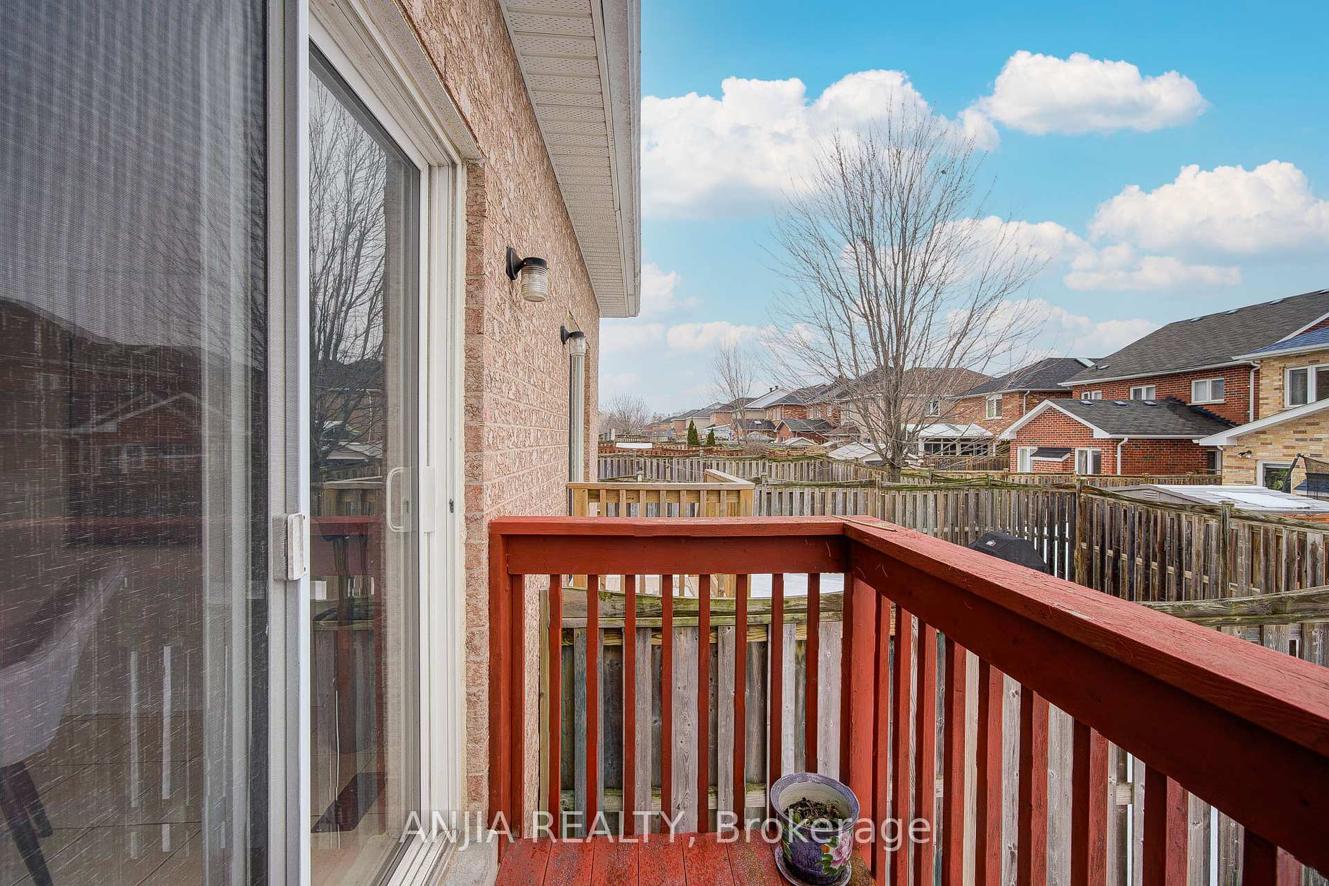 Photo 37 of 308 Caboto Trail, Markham, Village Green-South Unionville — HOMEH