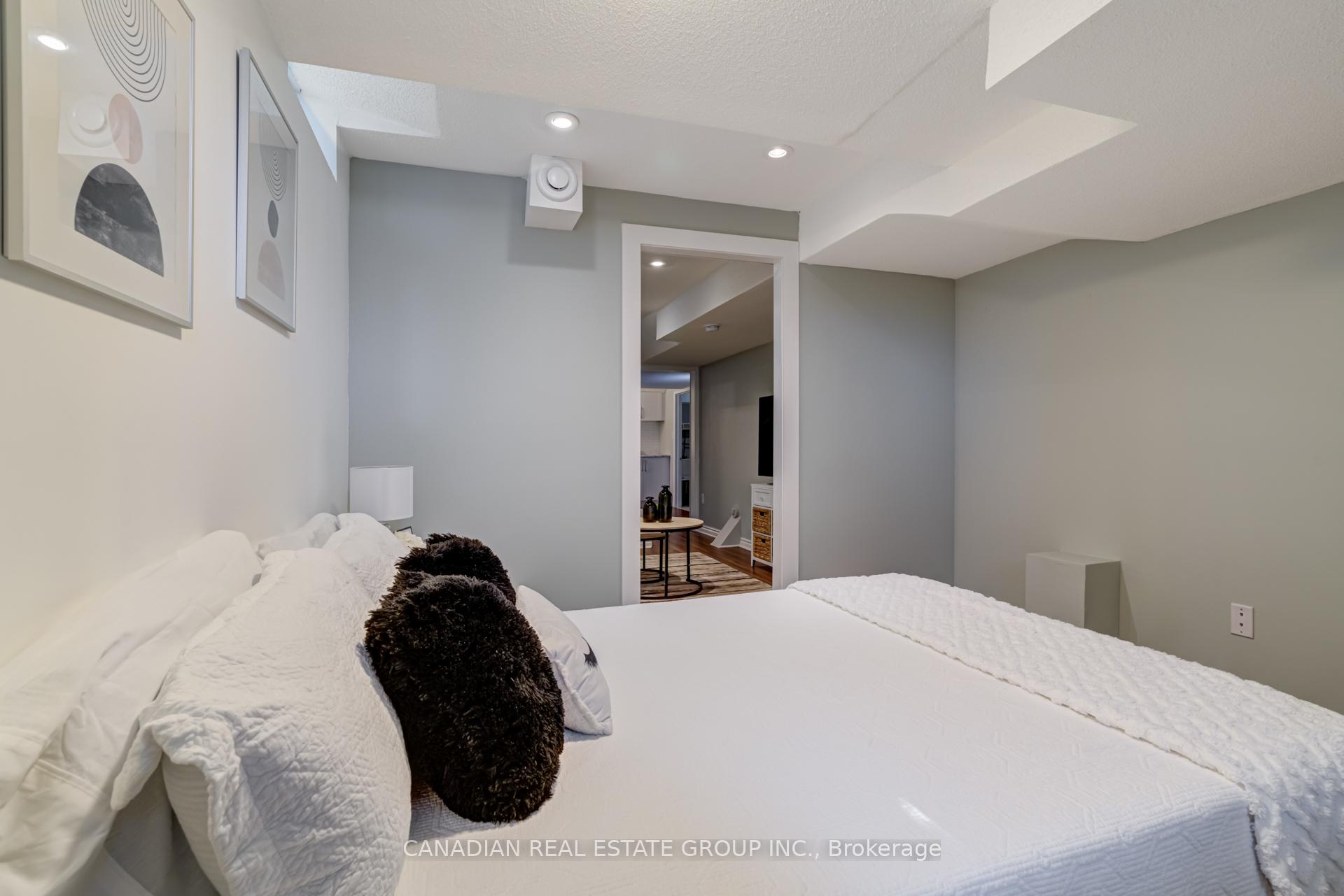 Photo 16 of 1148 Charlton Way, Milton, Dempsey — HOMEH