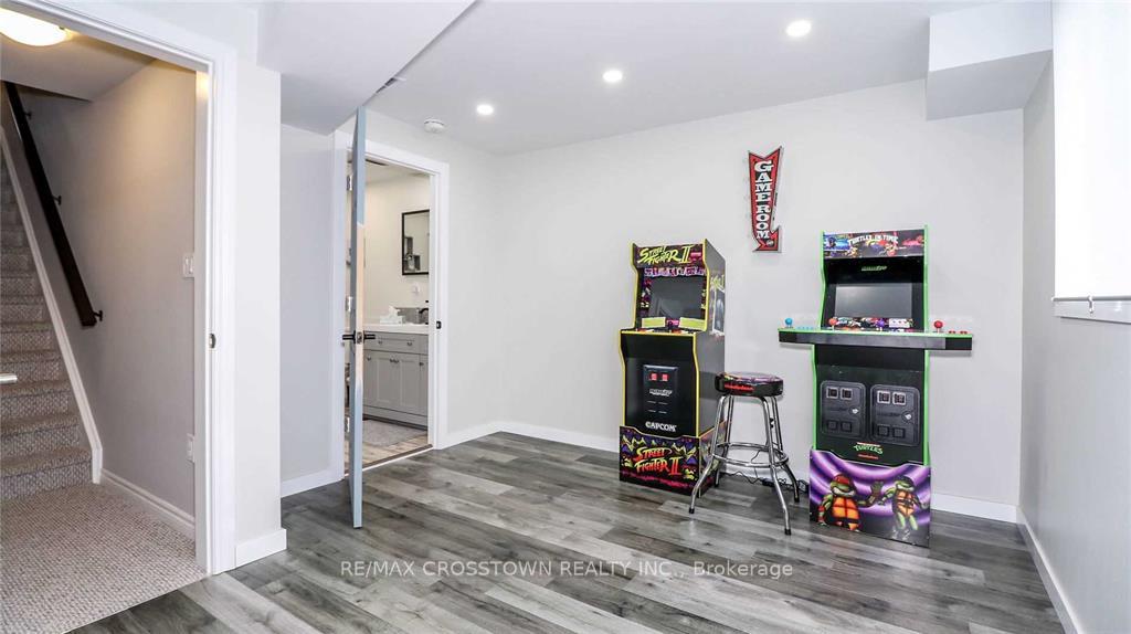Photo 23 of 977 Wright Drive, Midland — HOMEH