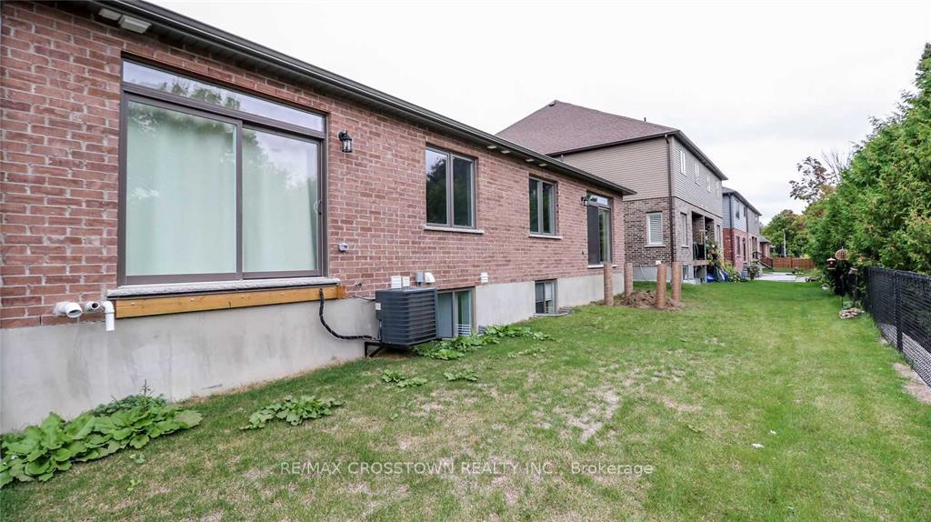 Photo 25 of 977 Wright Drive, Midland — HOMEH