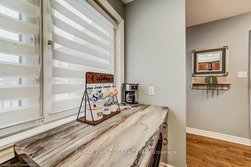 Photo 11 of 141 Charles Best Place, Kitchener — HOMEH