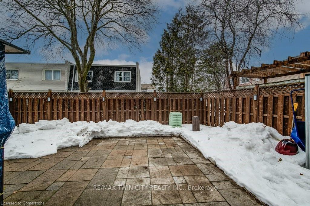 Photo 32 of 141 Charles Best Place, Kitchener — HOMEH