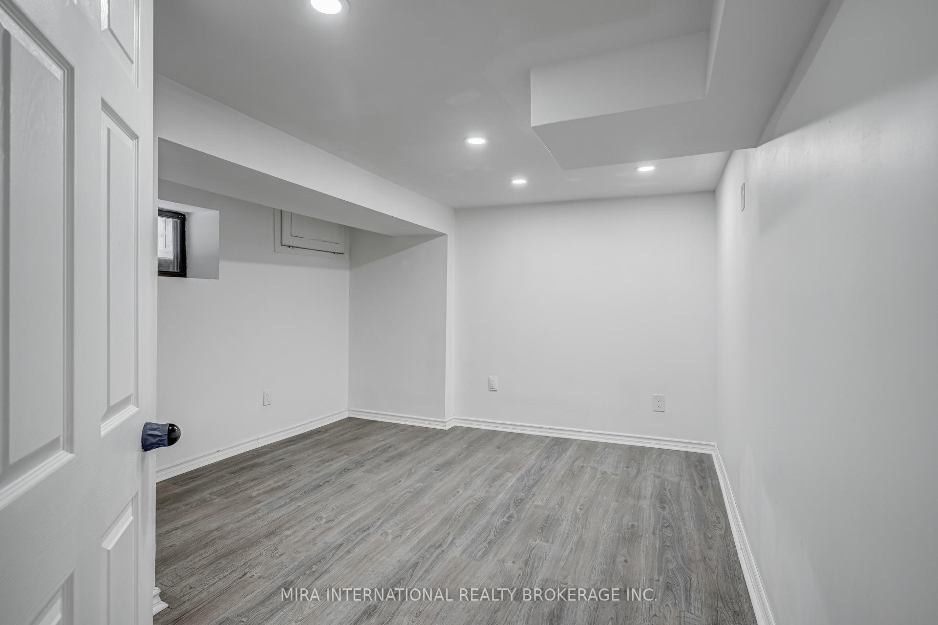 Photo 10 of Unit B, 83 Simcoe Street, Hamilton, North End — HOMEH