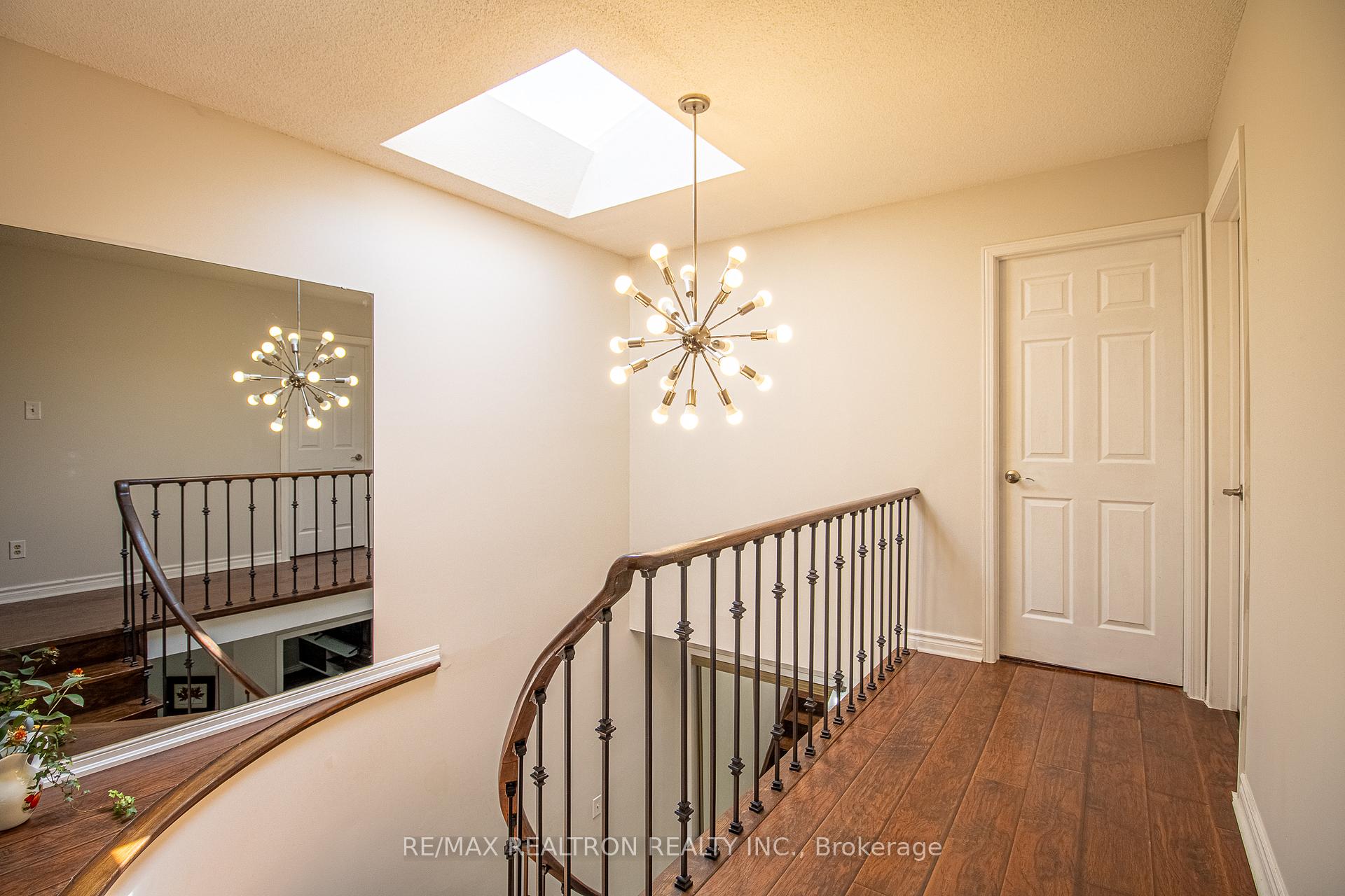Photo 19 of 44 Graham Crescent, Markham, Raymerville — HOMEH