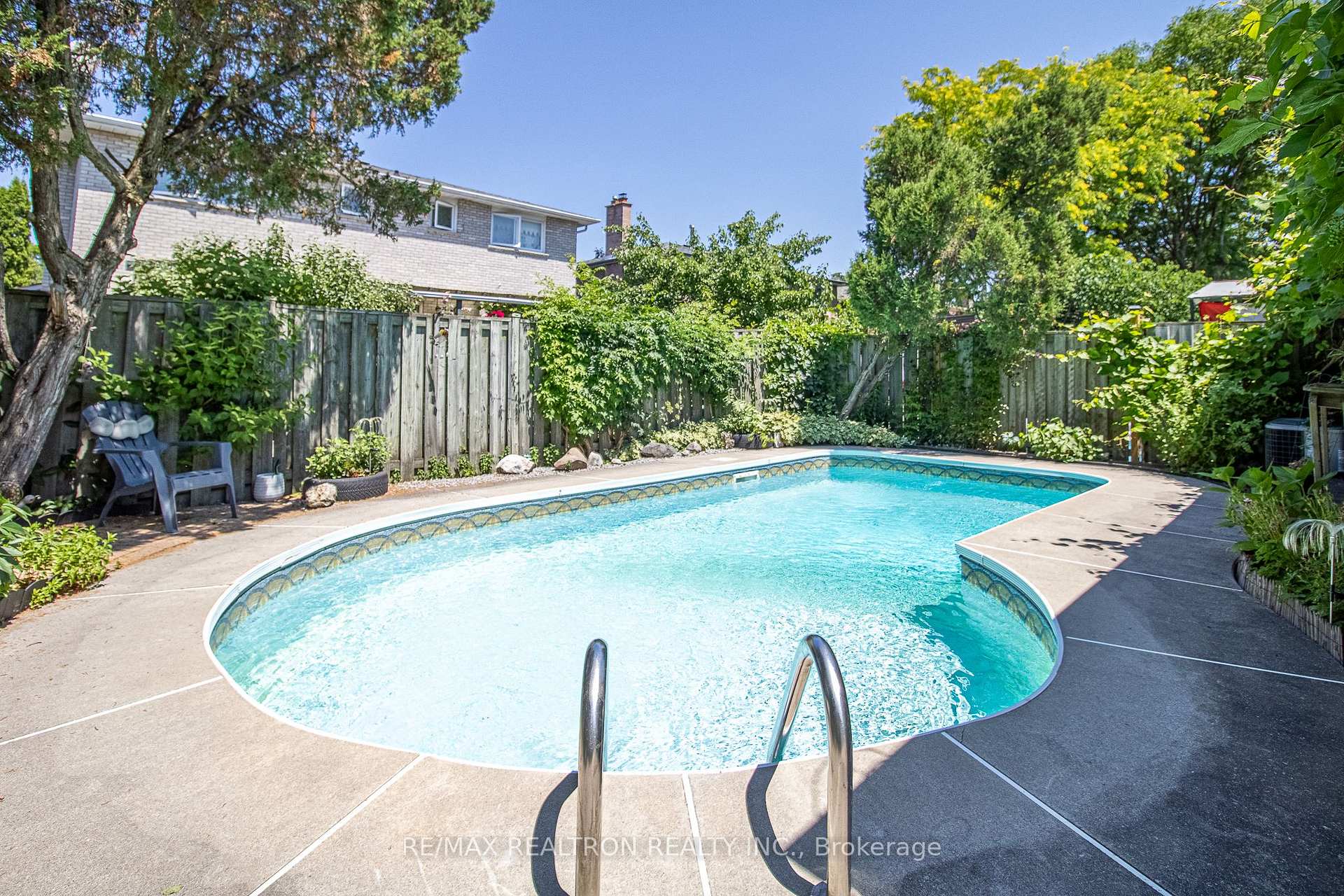Photo 46 of 44 Graham Crescent, Markham, Raymerville — HOMEH