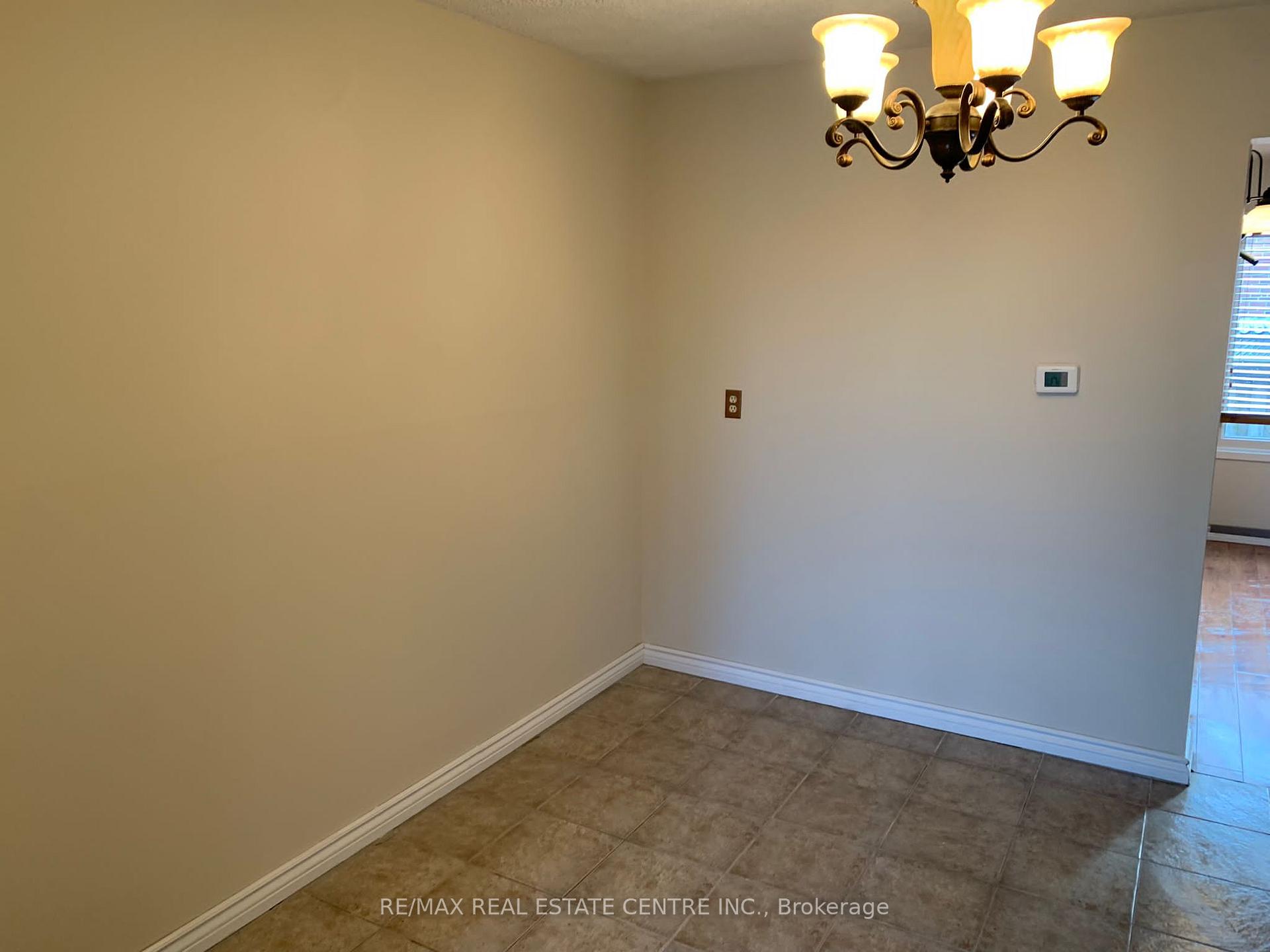 Photo 31 of 43 Albright Road, Hamilton, Vincent — HOMEH