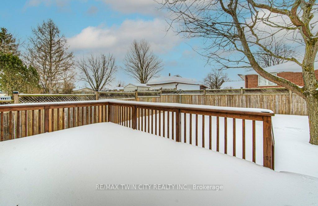 Photo 39 of 94 Nipigon Street, Kitchener — HOMEH
