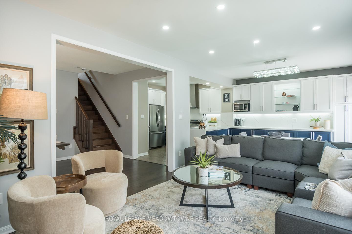 Photo 3 of 501 Tyrone Crescent, Milton, Willmott — HOMEH