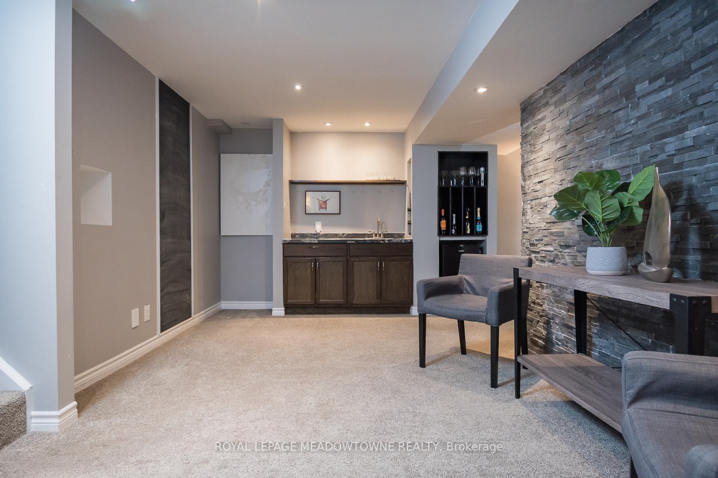 Photo 26 of 501 Tyrone Crescent, Milton, Willmott — HOMEH