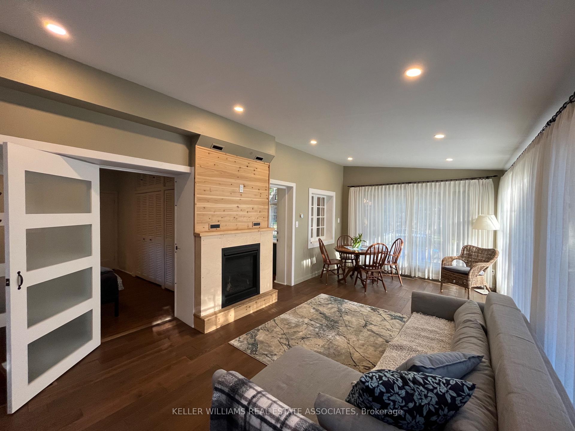 Photo 8 of 66 Oak Knoll Drive, Hamilton, Westdale — HOMEH